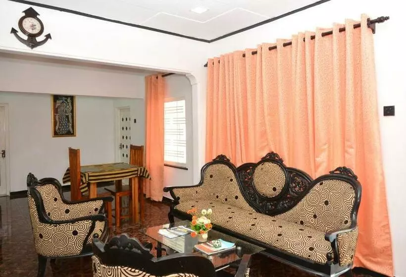 ペンション Royal Residence Negombo