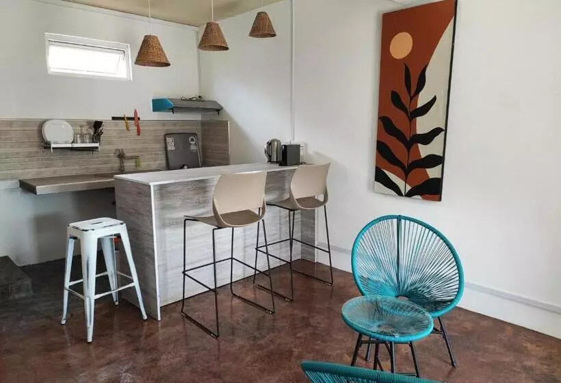 پانسیون Ti Pavillon