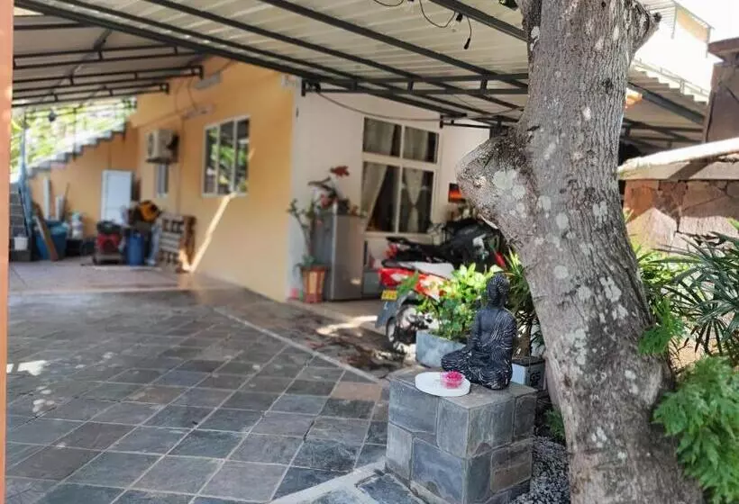 پانسیون Ti Pavillon