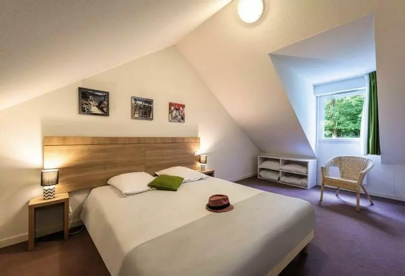 호스텔 Terres De France Le Domaine Du Golf