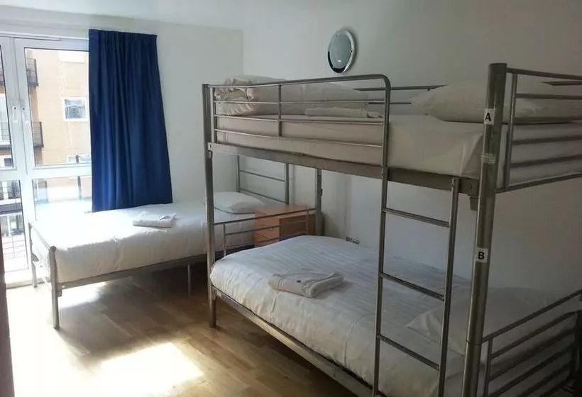 ホテル Access Apartments City