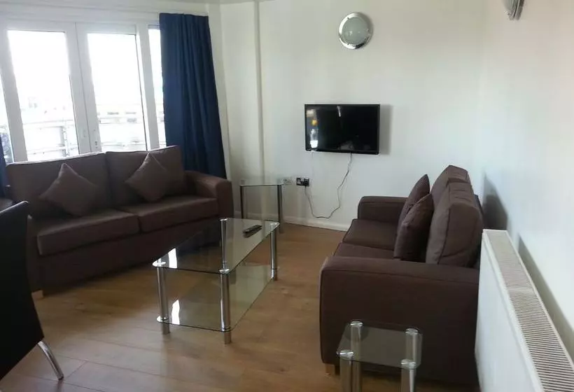 ホテル Access Apartments City