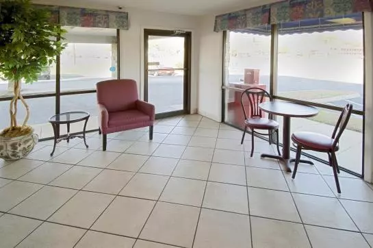 فندق Daybreak Suites Extended Stay - Dothan