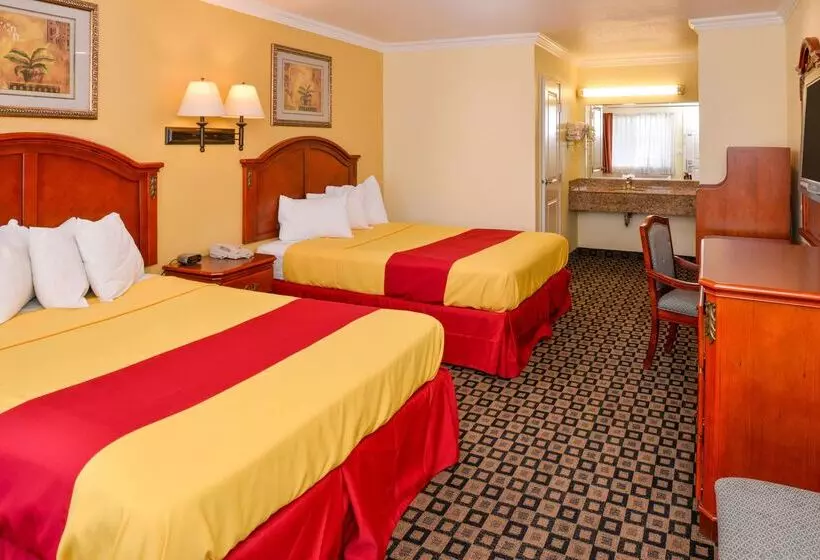 호텔 Americas Best Value Inn San Bernardino