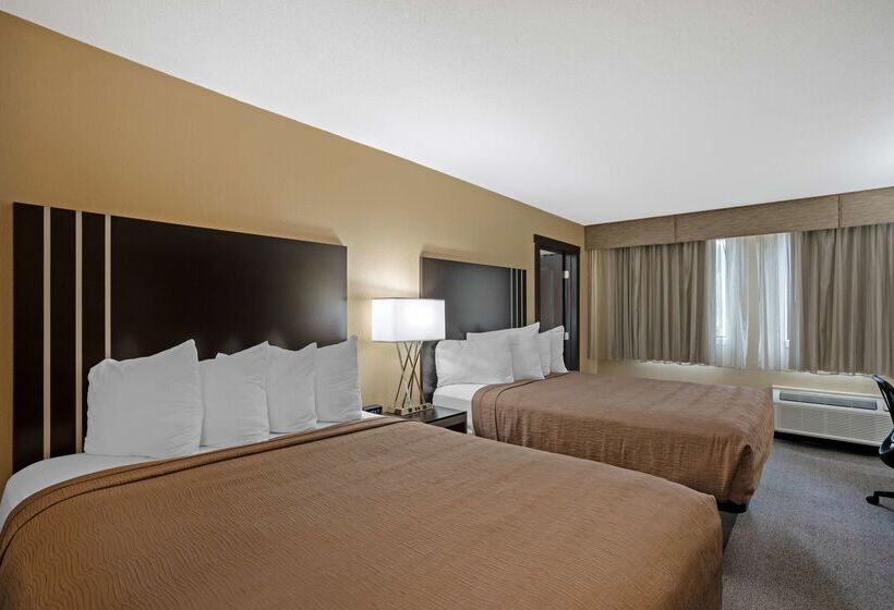 בית מלון כפרי Best Western Plus Reading Inn & Suites