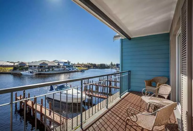 Hotel C Mandurah Apartment Resort