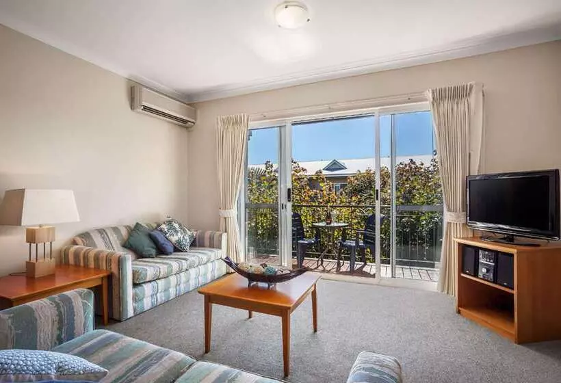 Hotel C Mandurah Apartment Resort