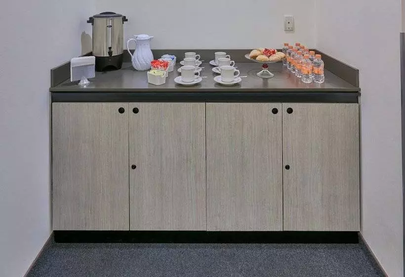 酒店 City Express Junior By Marriott Mexicali