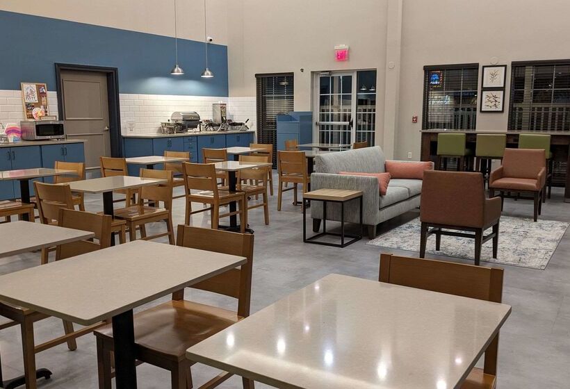 בית מלון כפרי Country Inn & Suites By Radisson, Covington, La