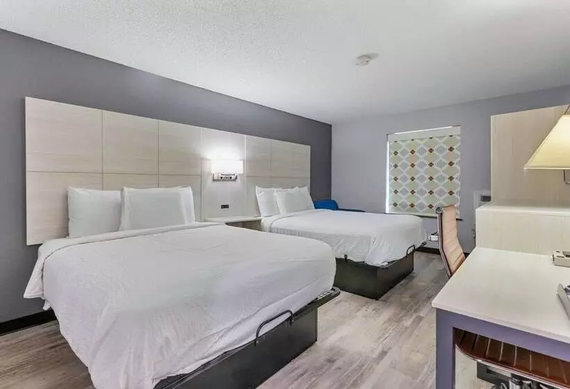 酒店 Days Inn By Wyndham Savannah Gateway I95