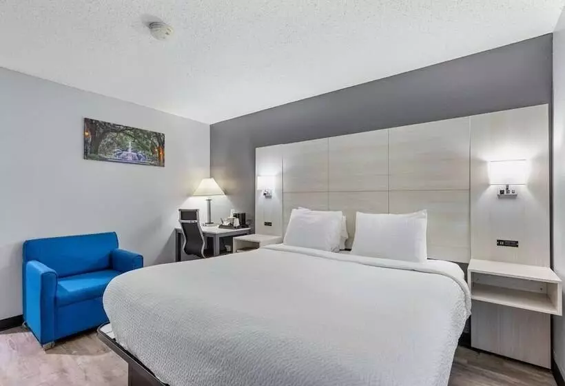 酒店 Days Inn By Wyndham Savannah Gateway I95