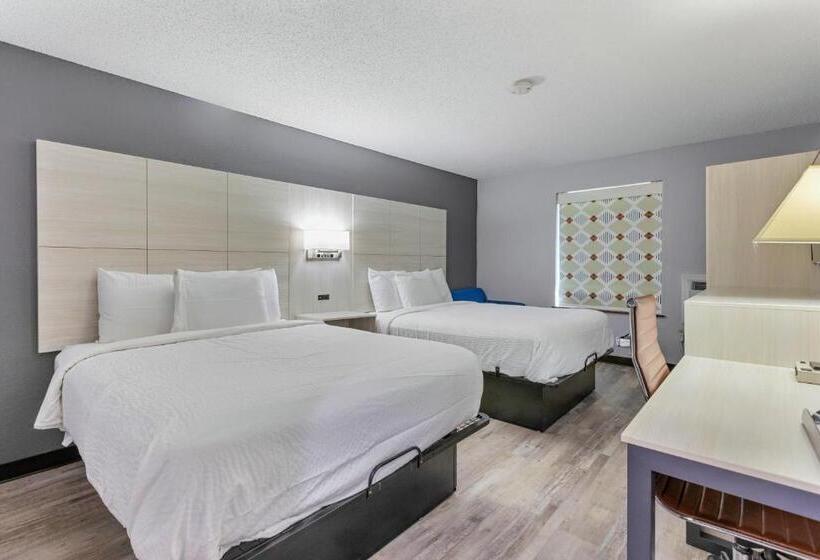 酒店 Days Inn By Wyndham Savannah Gateway I95