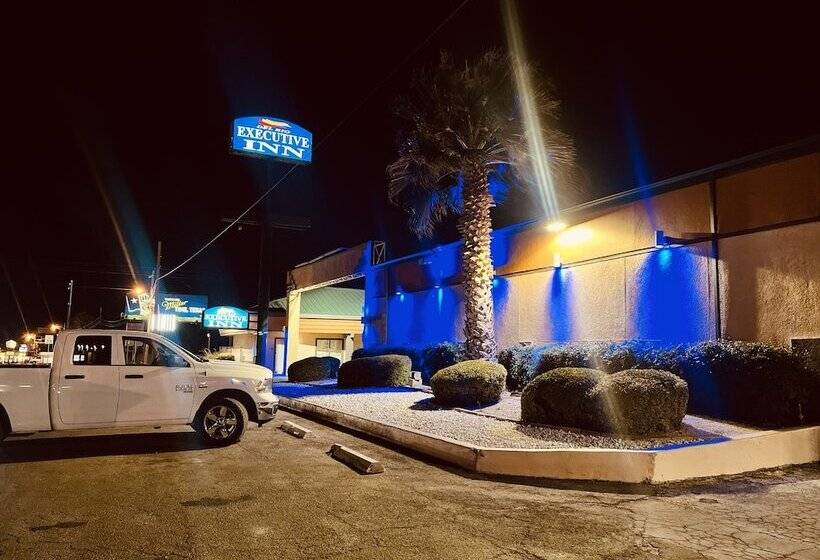 酒店 Econo Lodge Del Rio