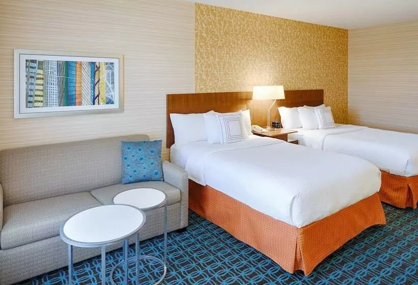 Hotelli Fairfield Inn & Suites Columbus Osu