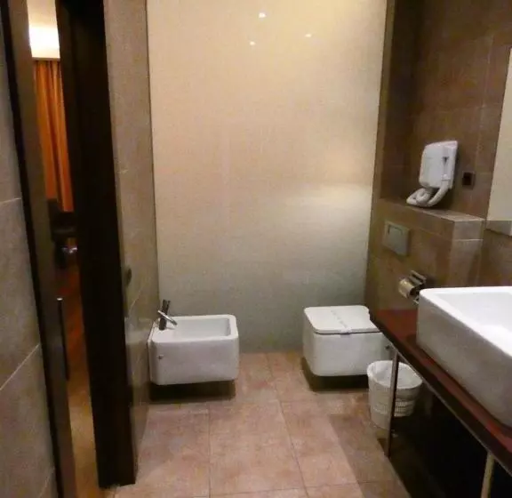 Hotel Fuente Del Miro