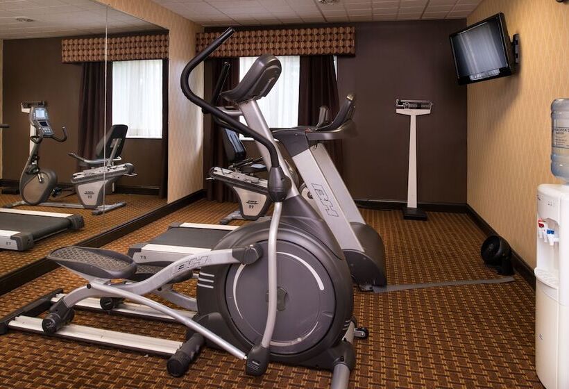 Holiday Inn Express Hotel & Suites Bucyrus, An Ihg