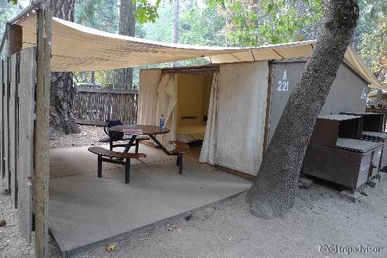 ホテル Housekeeping Camp