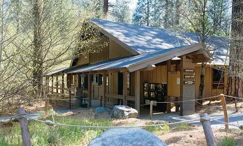 Hotelli Housekeeping Camp