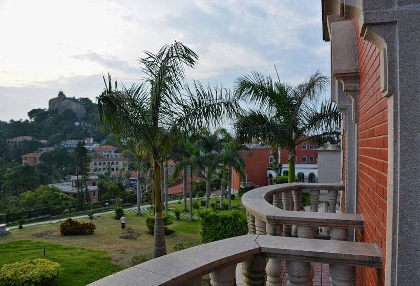 בית מלון כפרי Marine Garden