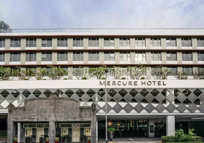 هتل Mercure Singapore Tyrwhitt