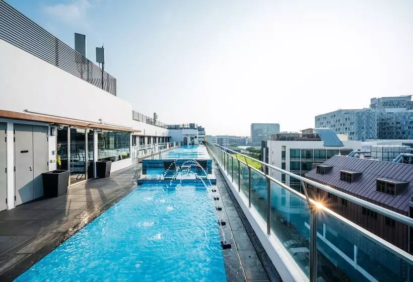 هتل Mercure Singapore Tyrwhitt