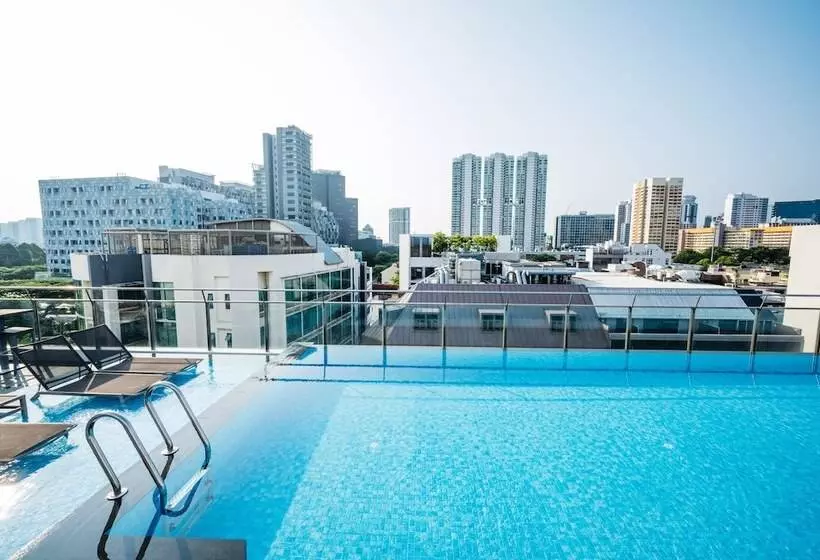 هتل Mercure Singapore Tyrwhitt