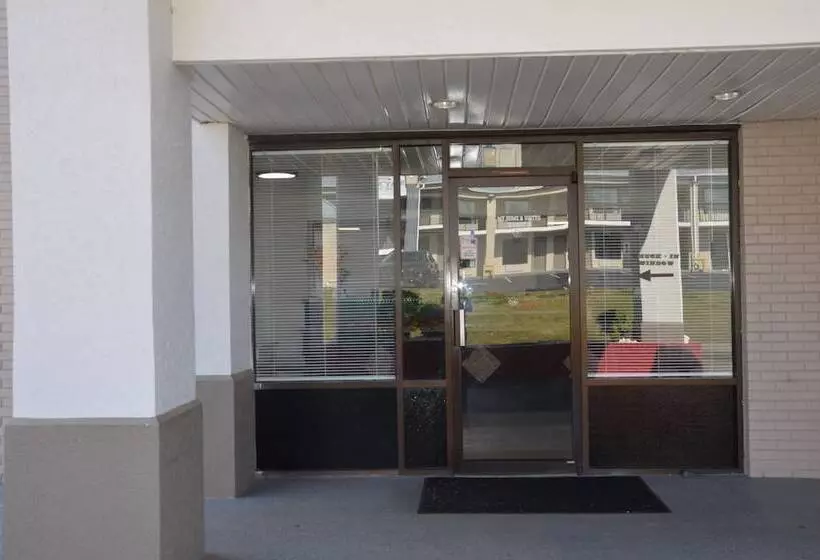 Hotelli My Home & Suites Covington