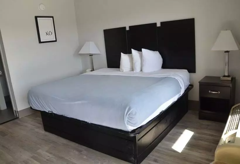 Hotelli My Home & Suites Covington