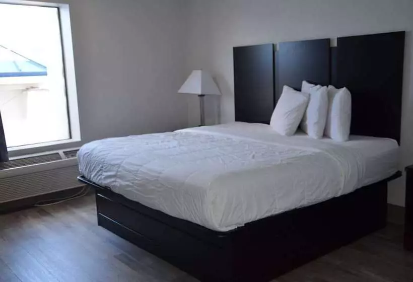 Hotelli My Home & Suites Covington