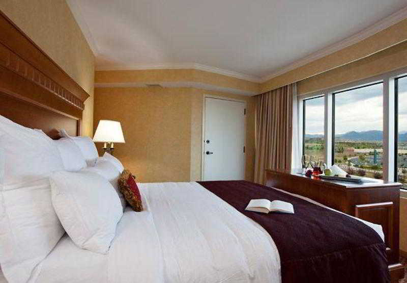 Otel Renaissance Boulder Flatiron