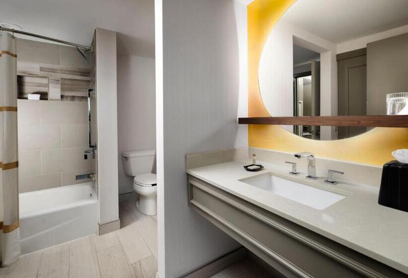 Otel Renaissance Boulder Flatiron