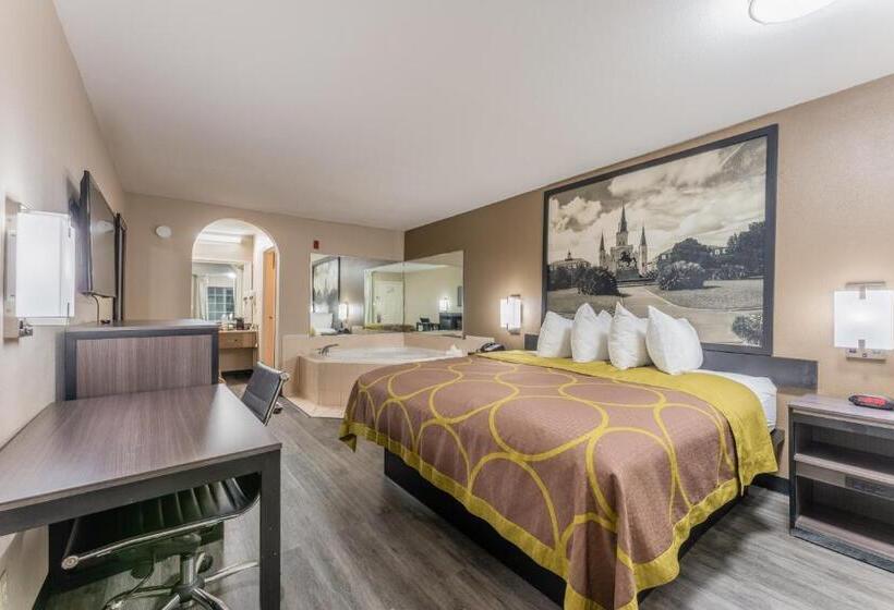 酒店 Super 8 By Wyndham Lake Charles Northeast