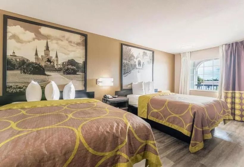 Отель Super 8 By Wyndham Lake Charles Northeast