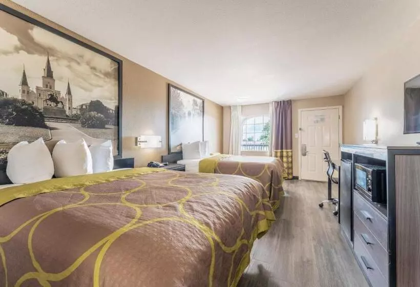 Отель Super 8 By Wyndham Lake Charles Northeast