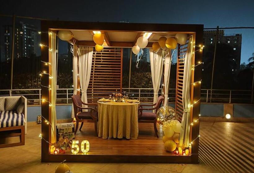 Hotel Taj Wellington Mews