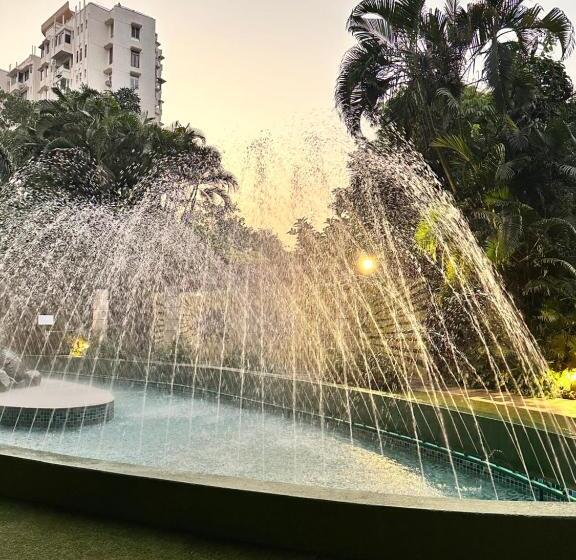 Hotel Taj Wellington Mews