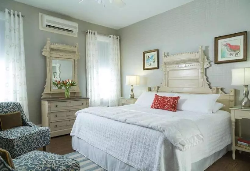 ホテル The Carroll Villa