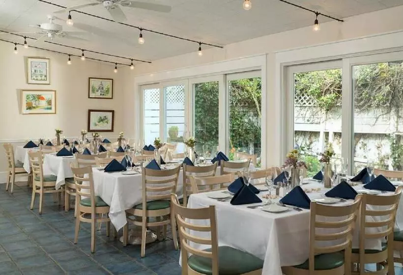 ホテル The Carroll Villa