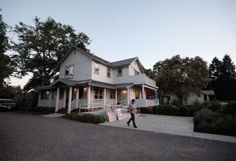 Hotelli The Setting Inn Napa Valley