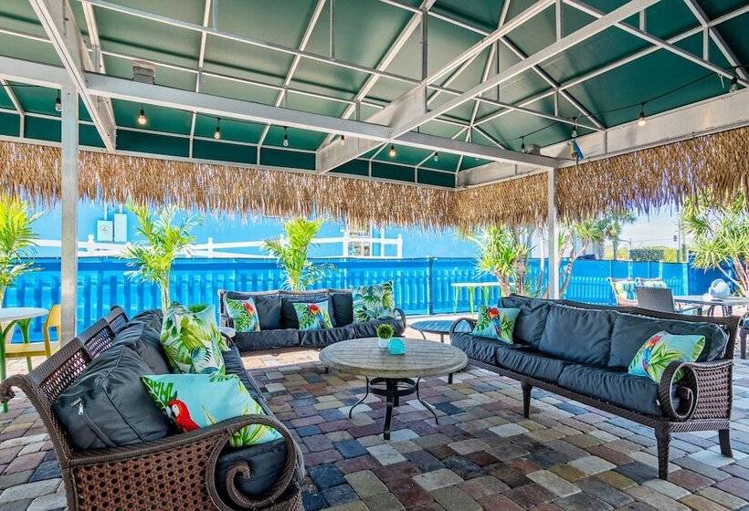 モーテル Latitude 26 Waterfront Resort And Marina