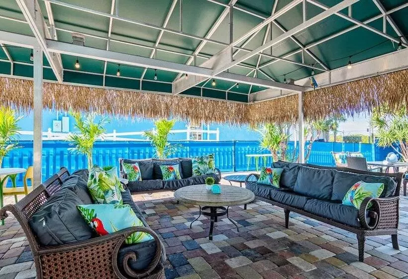 Motel Latitude 26 Waterfront Resort And Marina