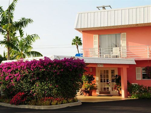 Мотель Monterey Inn & Marina