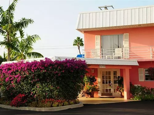 汽车旅馆 Monterey Inn & Marina