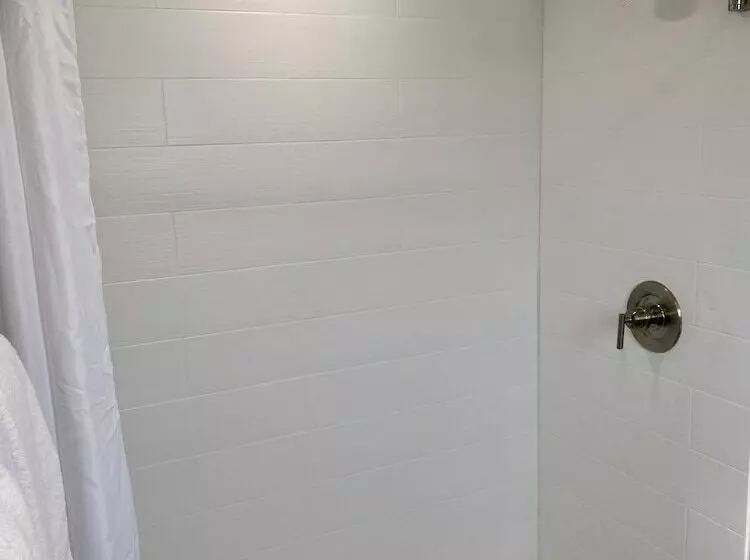 فندق على الطريق Welcome Inn