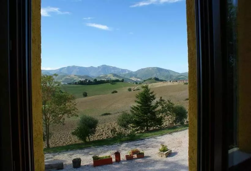B&b Fox S Hill