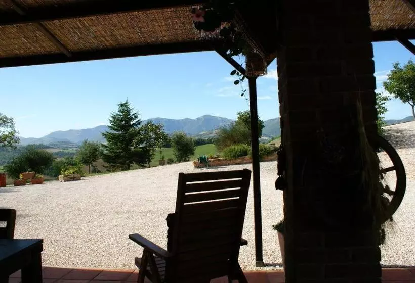 B&b Fox S Hill