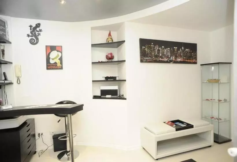 Aamiaismajoitus (B&B) Magic Rainbow