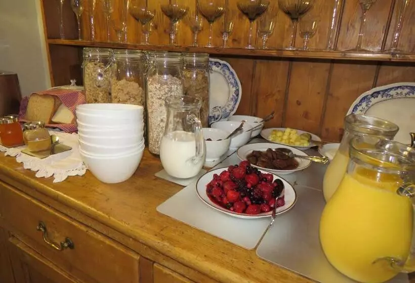 Aamiaismajoitus (B&B) Old Croft House