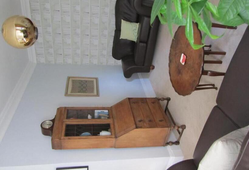 ベッドアンドブレックファースト Old Croft House