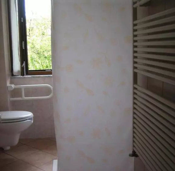 ホテル Agriturismo Casalino
